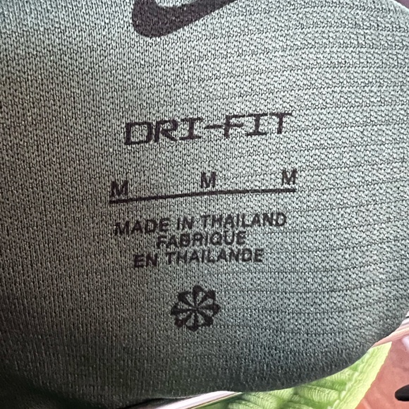 Green Nike Dri-fit athletic shorts NWOT - Picture 4 of 4